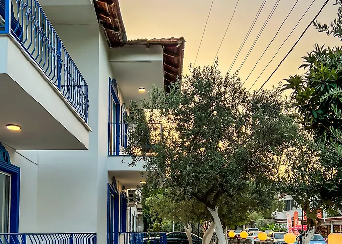 Pineloft Selimiye מלון